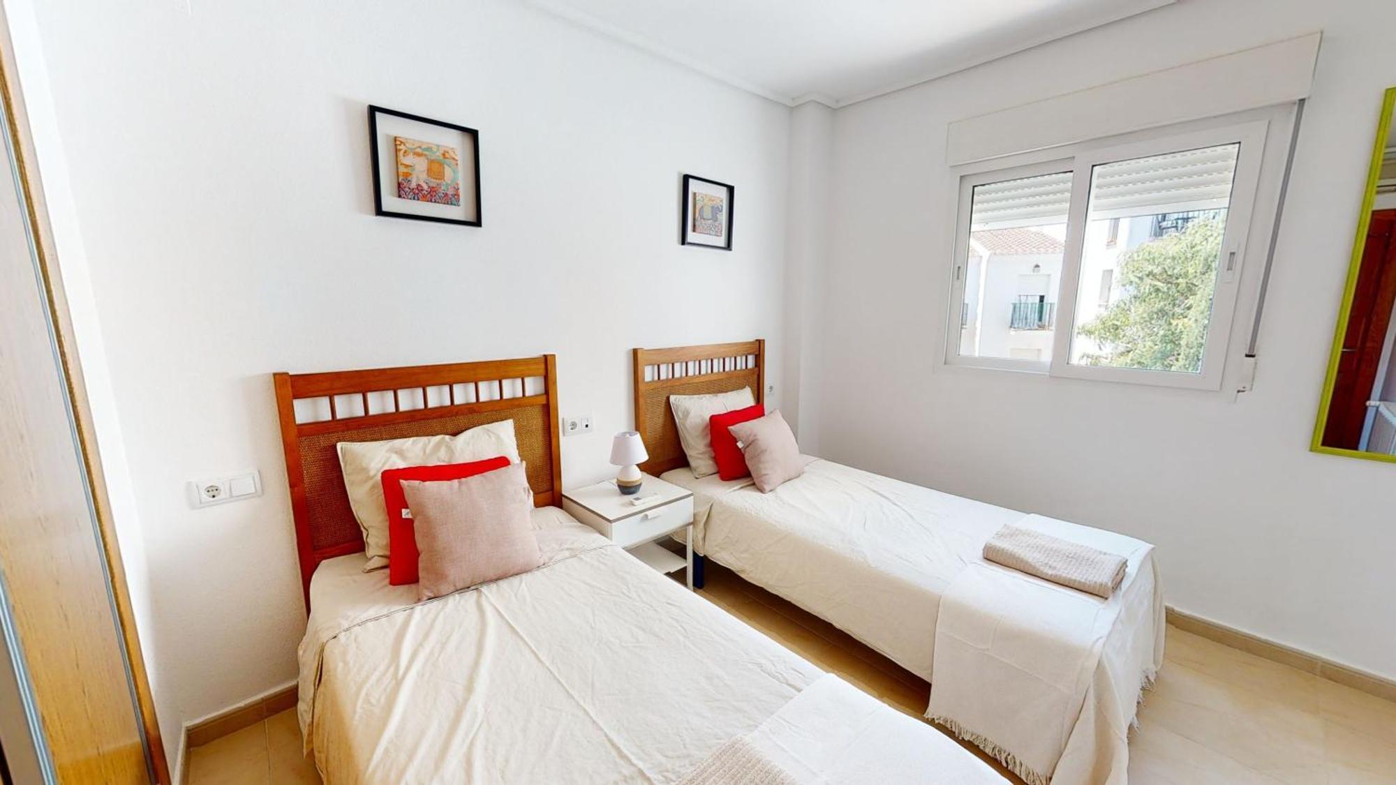 Cozy And Nice Apartment In La Torre Golf Resort Рольдан Экстерьер фото